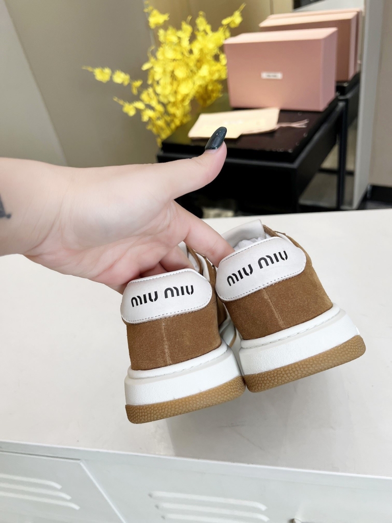 Miu Miu Casual Shoes